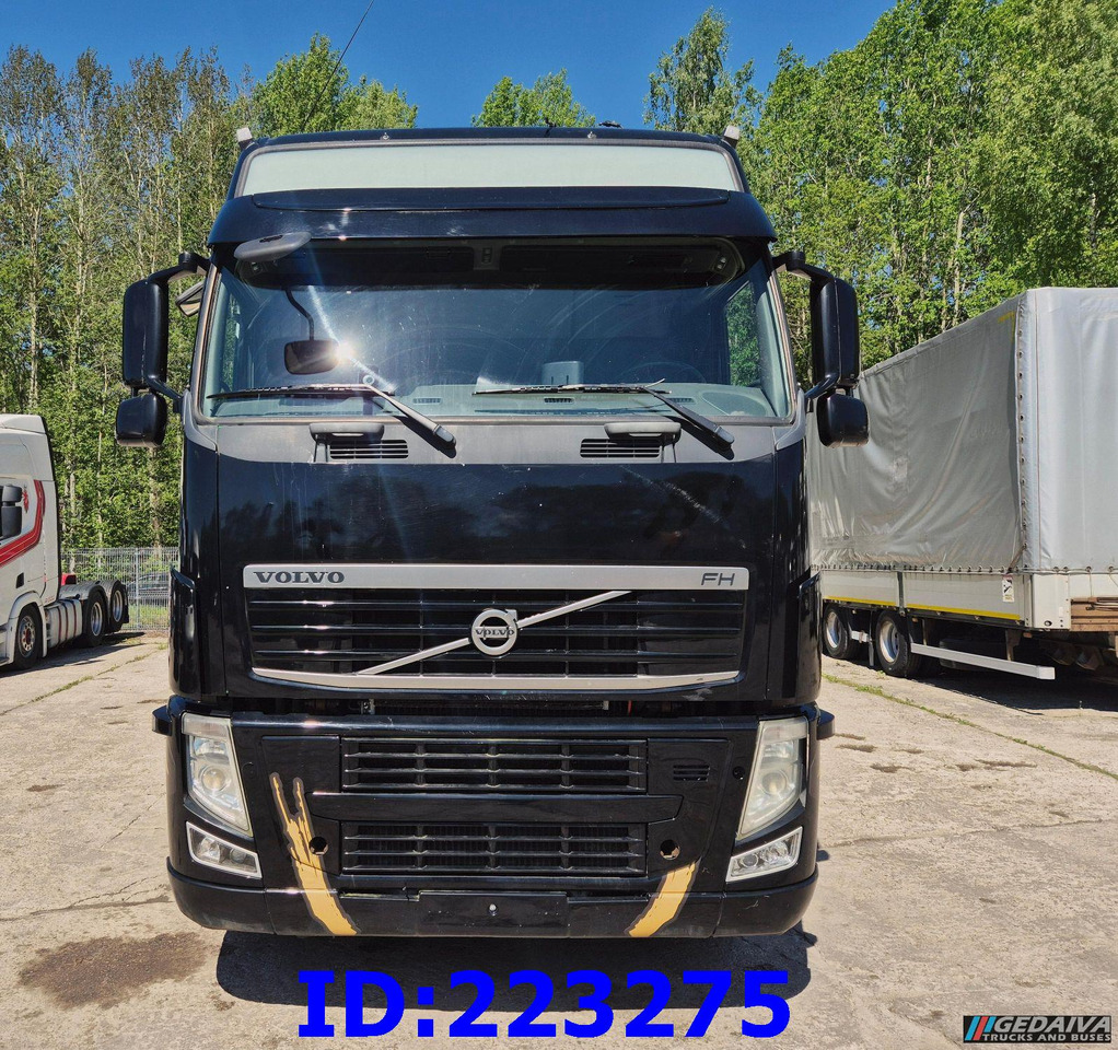 VOLVO FH13 540HP 8X4 (Steering axle) RETARDER - Φορτηγό σασί: φωτογραφία 2 VOLVO FH13 540HP 8X4 (Steering axle) RETARDER - Φορτηγό σασί: φωτογραφία 2