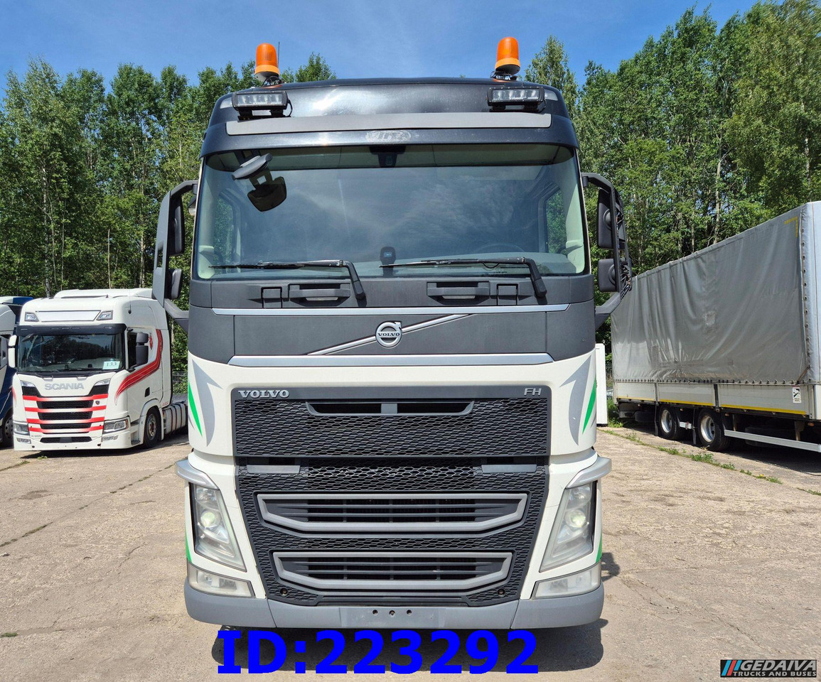 VOLVO FH13 540HP 8x4 Steering axle - Φορτηγό ισοθερμικό: φωτογραφία 2 VOLVO FH13 540HP 8x4 Steering axle - Φορτηγό ισοθερμικό: φωτογραφία 2