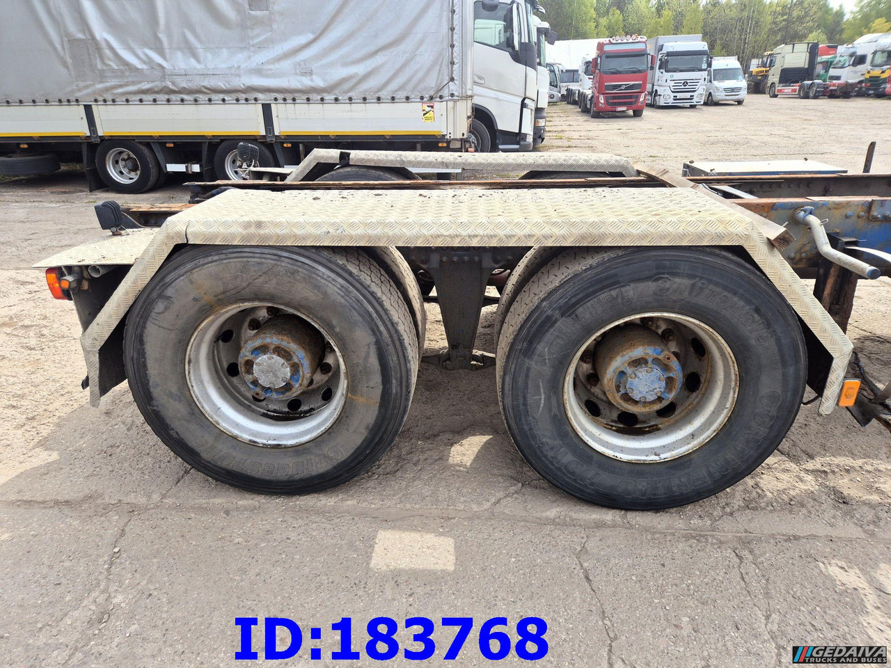 VOLVO FH16 580HP 6x4 BigAxles - Φορτηγό σασί: φωτογραφία 5 VOLVO FH16 580HP 6x4 BigAxles - Φορτηγό σασί: φωτογραφία 5