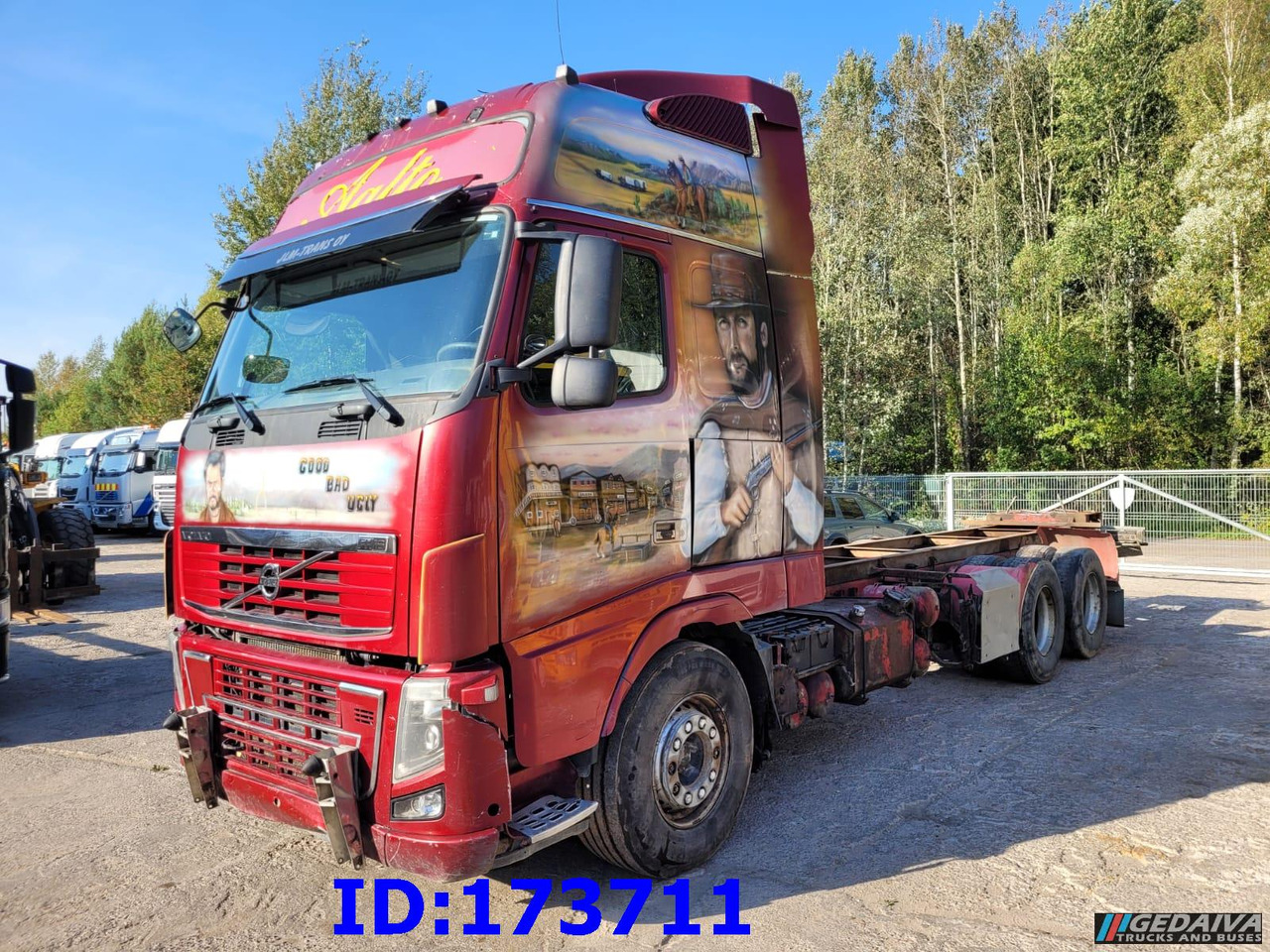 VOLVO FH16 700HP 6x4 Euro5 - Φορτηγό σασί: φωτογραφία 1 VOLVO FH16 700HP 6x4 Euro5 - Φορτηγό σασί: φωτογραφία 1