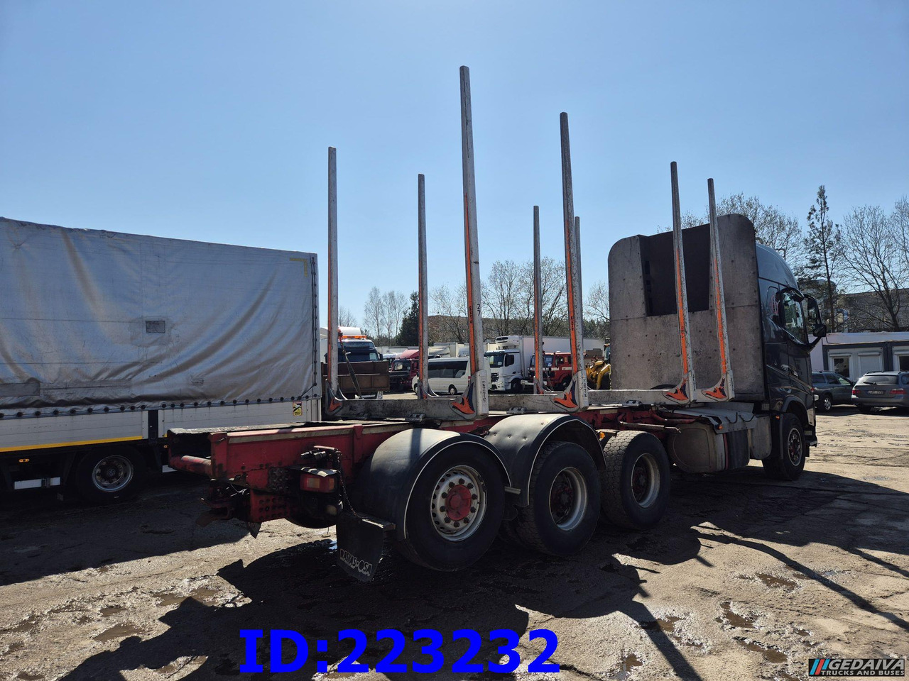 VOLVO FH16 700HP 8X4 Big Axles - Φορτηγό ξυλείας: φωτογραφία 5 VOLVO FH16 700HP 8X4 Big Axles - Φορτηγό ξυλείας: φωτογραφία 5