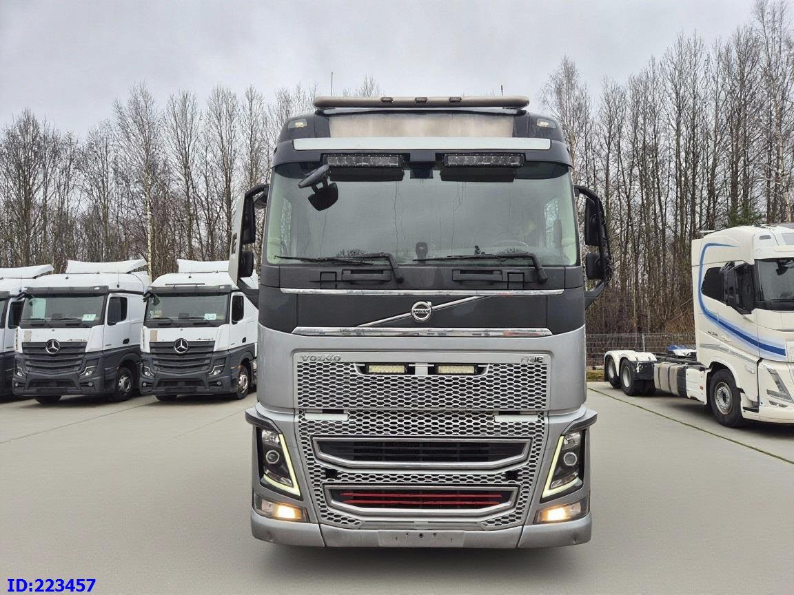 VOLVO FH16 750HP 8x4 Big axles - Φορτηγό ξυλείας: φωτογραφία 2 VOLVO FH16 750HP 8x4 Big axles - Φορτηγό ξυλείας: φωτογραφία 2
