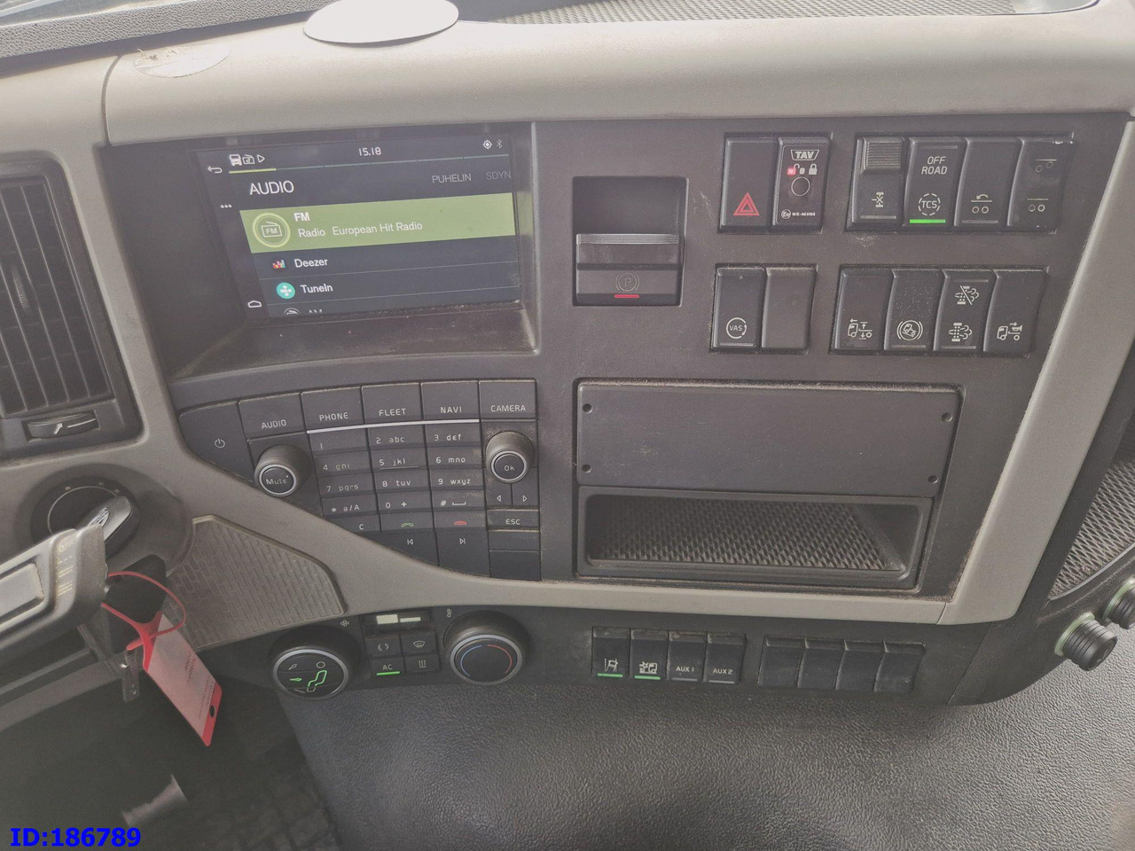 Φορτηγό σασί VOLVO FM13 500HP 6x2: φωτογραφία 14