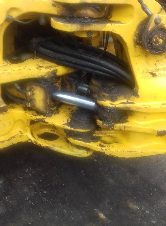 Komatsu WB 97 S - Φορτωτής εκσκαφέας: φωτογραφία 4 Komatsu WB 97 S - Φορτωτής εκσκαφέας: φωτογραφία 4