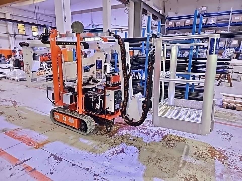EasyLift R130 - Καλαθοφόρο ανυψωτικό: φωτογραφία 1 EasyLift R130 - Καλαθοφόρο ανυψωτικό: φωτογραφία 1