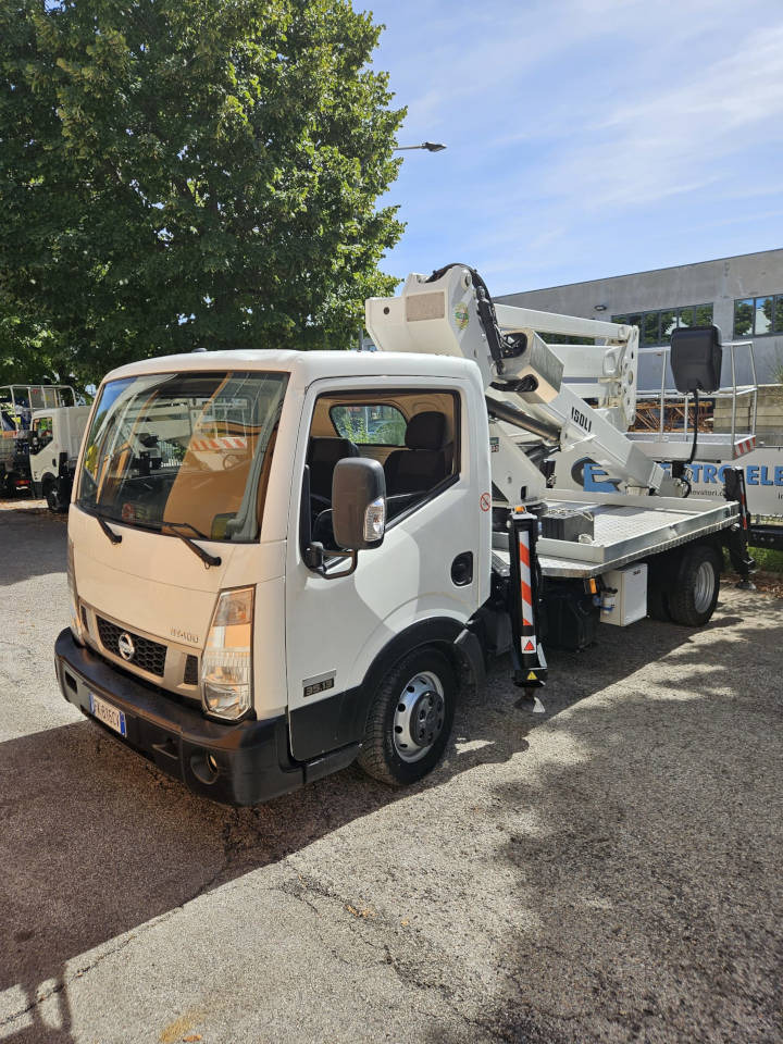 ISOLI PNT 205 - Φορτηγό με εναέρια πλατφόρμα: φωτογραφία 2 ISOLI PNT 205 - Φορτηγό με εναέρια πλατφόρμα: φωτογραφία 2