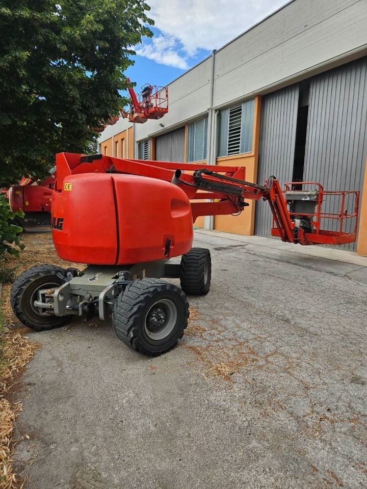 JLG 450 AJ - Καλαθοφόρο ανυψωτικό: φωτογραφία 4 JLG 450 AJ - Καλαθοφόρο ανυψωτικό: φωτογραφία 4