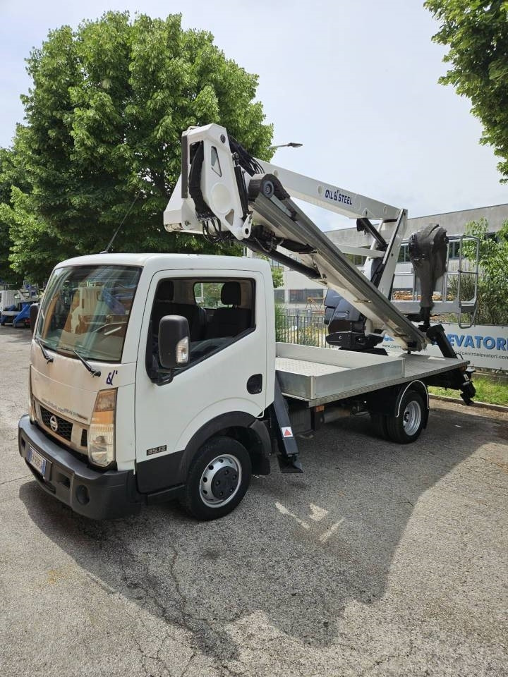 Oil & Steel Snake 21.12 - Φορτηγό με εναέρια πλατφόρμα: φωτογραφία 1 Oil & Steel Snake 21.12 - Φορτηγό με εναέρια πλατφόρμα: φωτογραφία 1