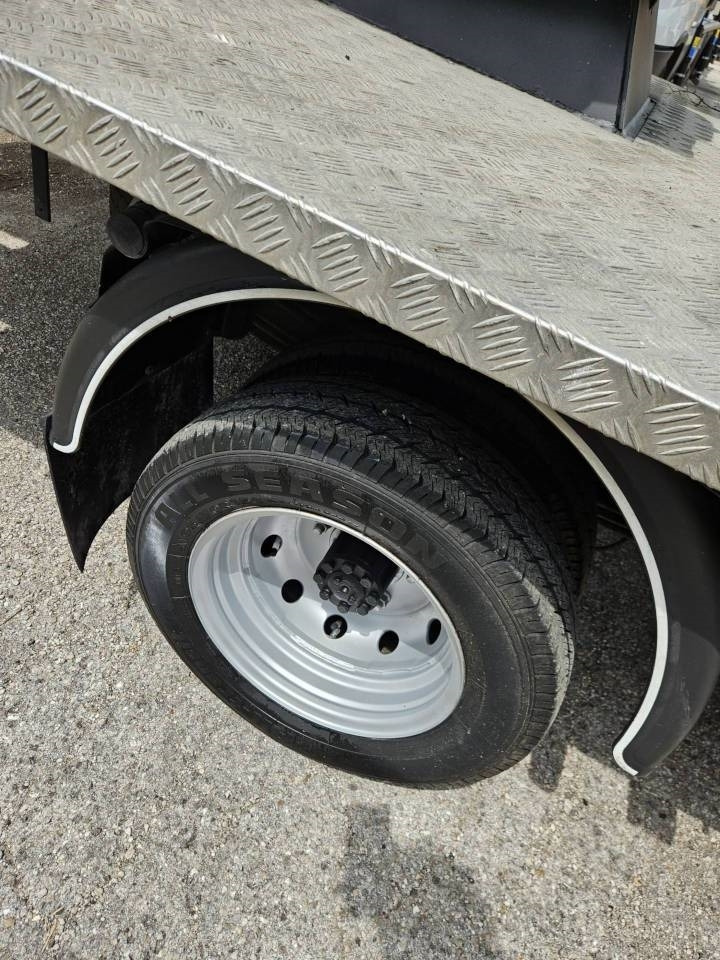 Φορτηγό με εναέρια πλατφόρμα Oil & Steel Snake 21.12: φωτογραφία 12 Φορτηγό με εναέρια πλατφόρμα Oil & Steel Snake 21.12: φωτογραφία 12