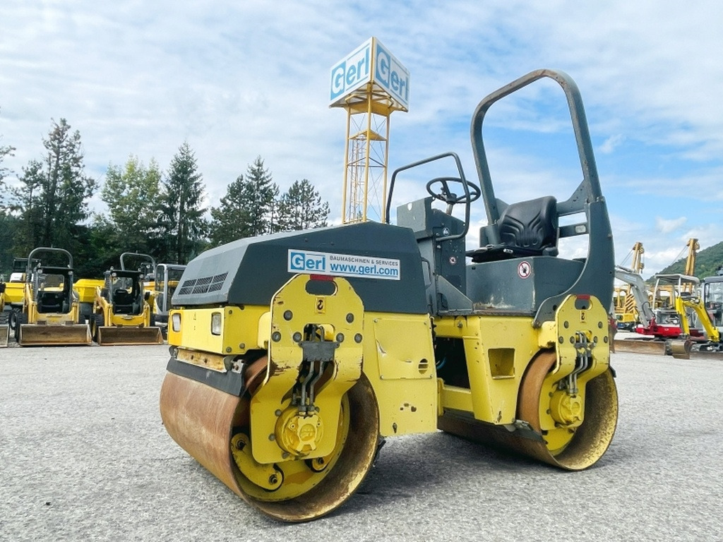 Bomag BW120 AD-3 (4046) - Ασφαλτικός οδοστρωτήρας: φωτογραφία 1 Bomag BW120 AD-3 (4046) - Ασφαλτικός οδοστρωτήρας: φωτογραφία 1