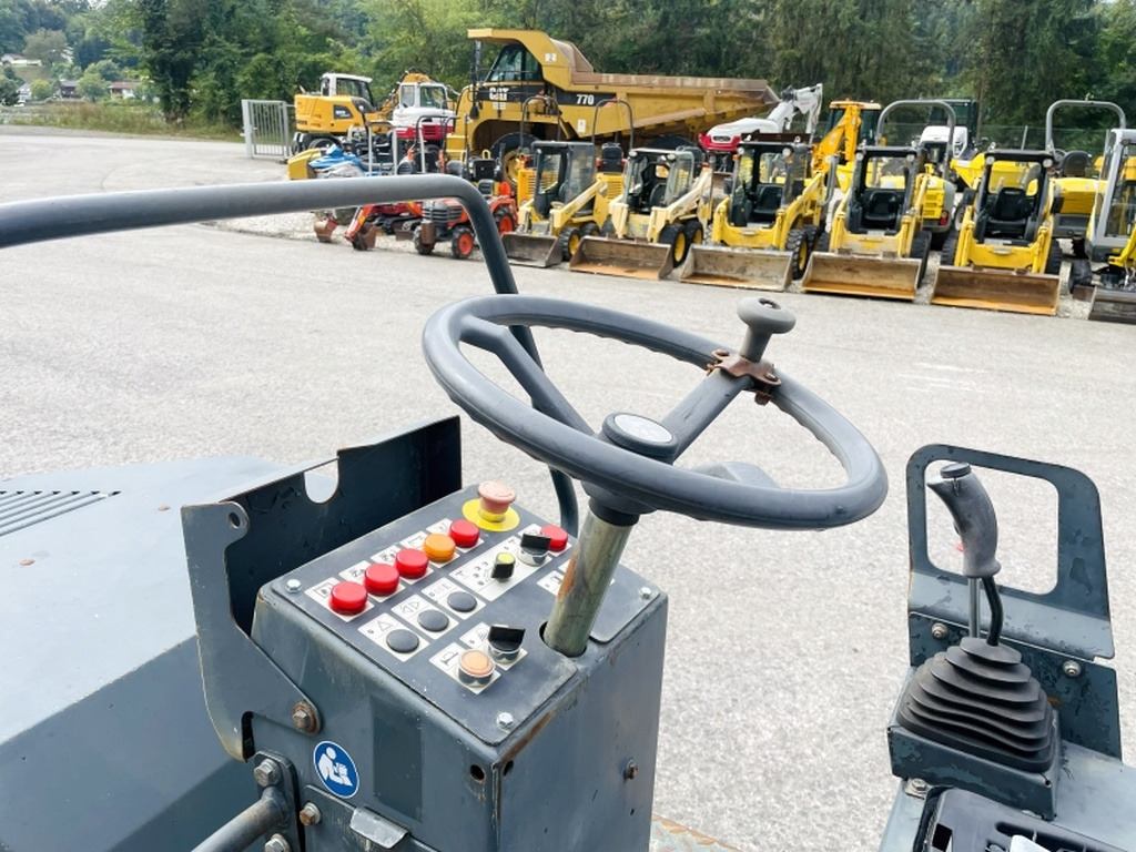 Bomag BW120 AD-3 (4046) - Ασφαλτικός οδοστρωτήρας: φωτογραφία 4 Bomag BW120 AD-3 (4046) - Ασφαλτικός οδοστρωτήρας: φωτογραφία 4