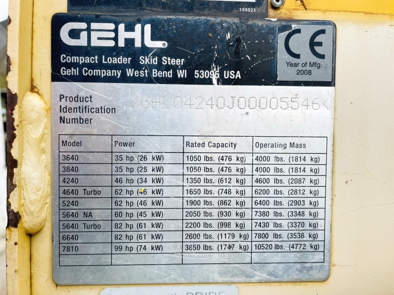 Gehl SL4240 (3746) - Φορτωτής πλάγιας ολίσθησης: φωτογραφία 3 Gehl SL4240 (3746) - Φορτωτής πλάγιας ολίσθησης: φωτογραφία 3