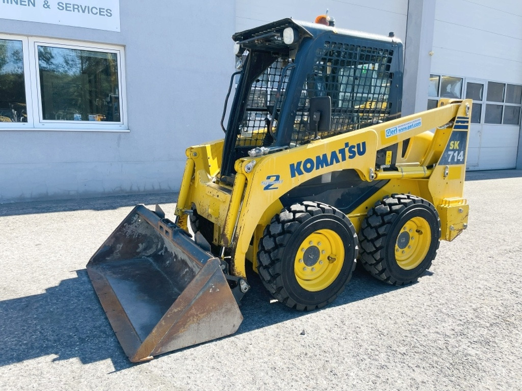 Komatsu SK714-5 (4066) - Φορτωτής πλάγιας ολίσθησης: φωτογραφία 4 Komatsu SK714-5 (4066) - Φορτωτής πλάγιας ολίσθησης: φωτογραφία 4