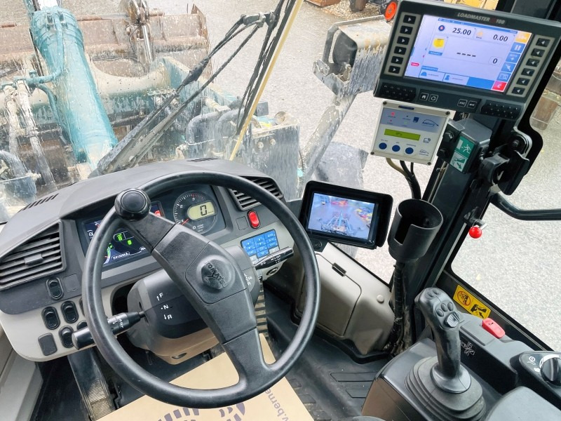 Komatsu WA320-8 (3661) - Ελαστιχοφόρος φορτωτής: φωτογραφία 4 Komatsu WA320-8 (3661) - Ελαστιχοφόρος φορτωτής: φωτογραφία 4