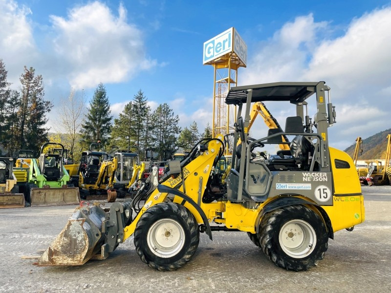 Ελαστιχοφόρος φορτωτής Neuson WL20E (3899): φωτογραφία 1