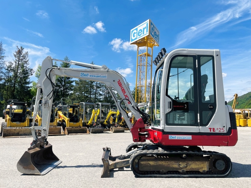 Takeuchi TB125 (4004) - Μίνι εκσκαφέας: φωτογραφία 1 Takeuchi TB125 (4004) - Μίνι εκσκαφέας: φωτογραφία 1