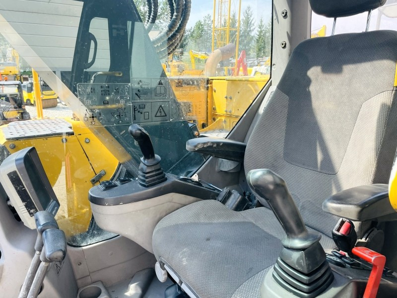 Volvo ECR235CL (3445) - Ερπυστριοφόρος εκσκαφέας: φωτογραφία 5 Volvo ECR235CL (3445) - Ερπυστριοφόρος εκσκαφέας: φωτογραφία 5