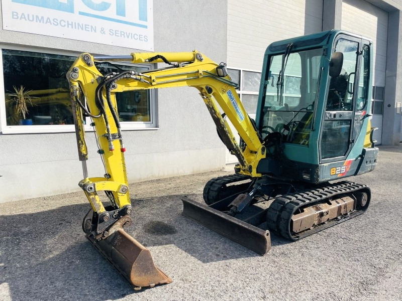 Yanmar B25V (3699) - Μίνι εκσκαφέας: φωτογραφία 4 Yanmar B25V (3699) - Μίνι εκσκαφέας: φωτογραφία 4