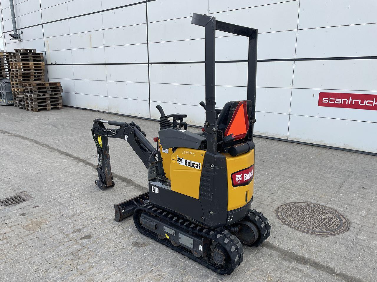 Bobcat E10 - Μίνι εκσκαφέας: φωτογραφία 2 Bobcat E10 - Μίνι εκσκαφέας: φωτογραφία 2