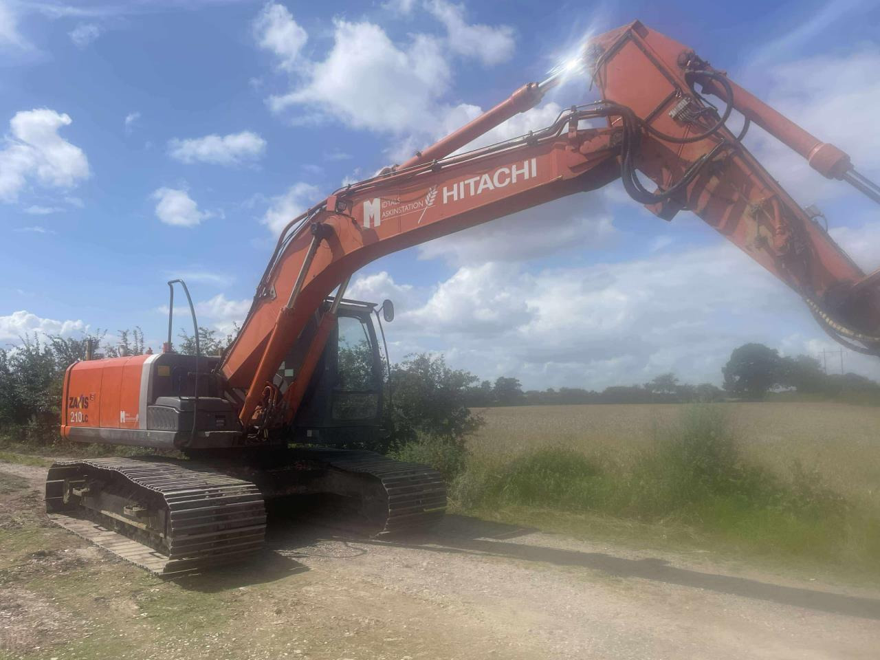 Hitachi ZX210LC-3 - Ερπυστριοφόρος εκσκαφέας: φωτογραφία 2 Hitachi ZX210LC-3 - Ερπυστριοφόρος εκσκαφέας: φωτογραφία 2