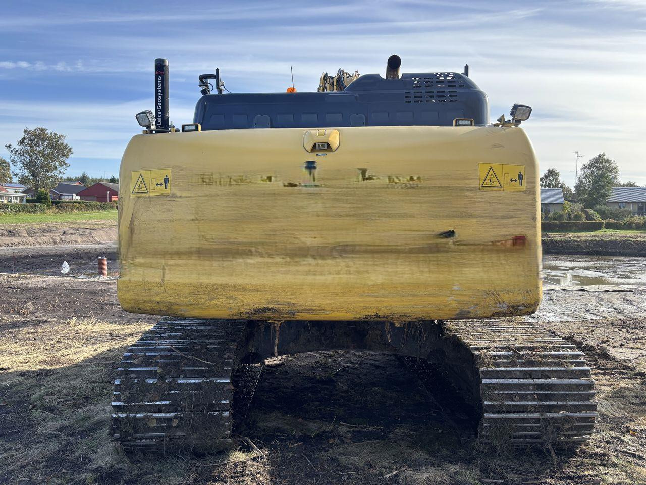 Komatsu PC240LC-11 - Ερπυστριοφόρος εκσκαφέας: φωτογραφία 4 Komatsu PC240LC-11 - Ερπυστριοφόρος εκσκαφέας: φωτογραφία 4