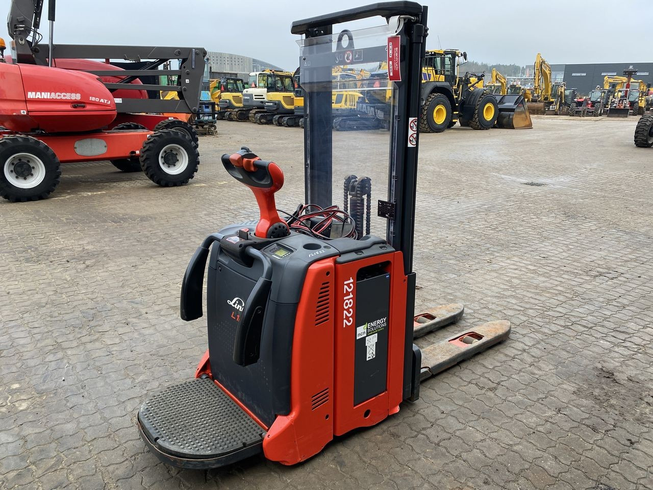 Linde L12AP/133-01 - Μηχάνημα στοίβαξης: φωτογραφία 4 Linde L12AP/133-01 - Μηχάνημα στοίβαξης: φωτογραφία 4