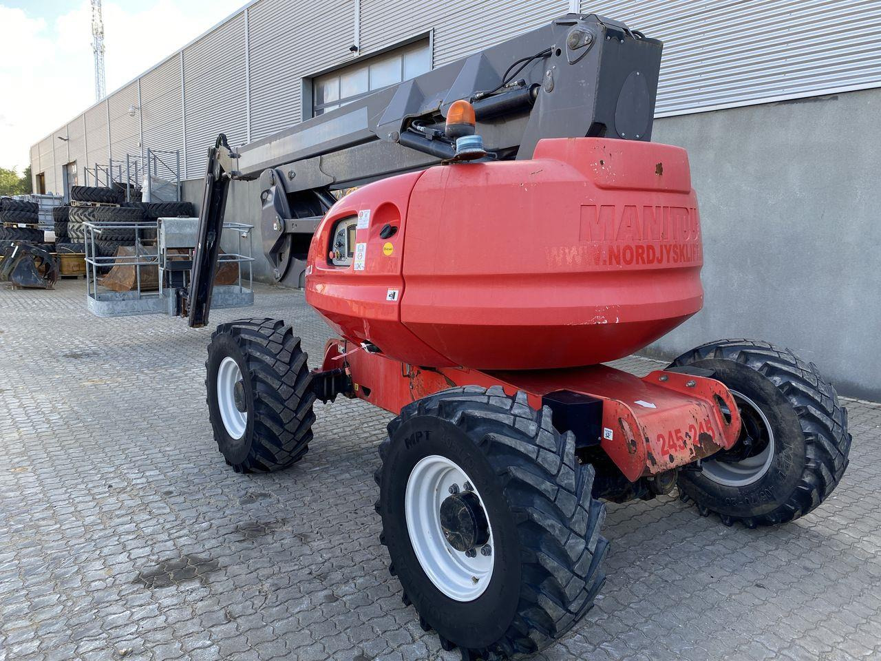 Manitou 200ATJ RC - Καλαθοφόρο ανυψωτικό: φωτογραφία 2 Manitou 200ATJ RC - Καλαθοφόρο ανυψωτικό: φωτογραφία 2