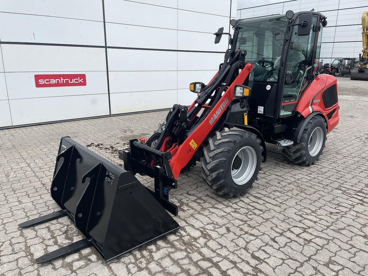 Manitou MLA 5-50H CAB ST5 - Σπαστός φορτωτής: φωτογραφία 1 Manitou MLA 5-50H CAB ST5 - Σπαστός φορτωτής: φωτογραφία 1