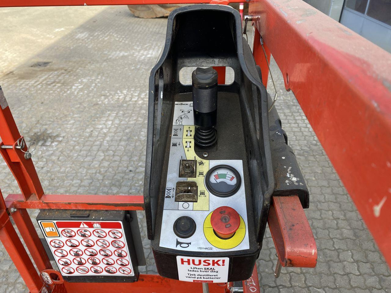 Skyjack SJ3219 - Ψαλιδωτό ανυψωτικό: φωτογραφία 3 Skyjack SJ3219 - Ψαλιδωτό ανυψωτικό: φωτογραφία 3