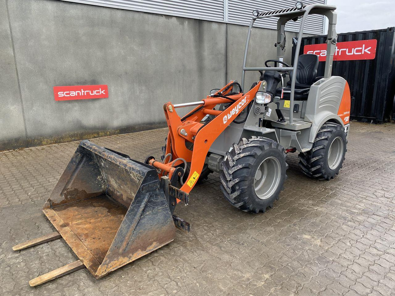 Weycor AR320 Agrar - Σπαστός φορτωτής: φωτογραφία 1 Weycor AR320 Agrar - Σπαστός φορτωτής: φωτογραφία 1