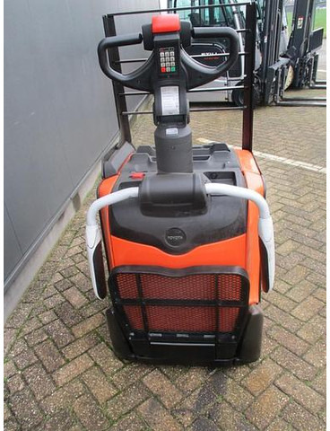 Toyota LPE 250 - Παλετοφόρο: φωτογραφία 4 Toyota LPE 250 - Παλετοφόρο: φωτογραφία 4