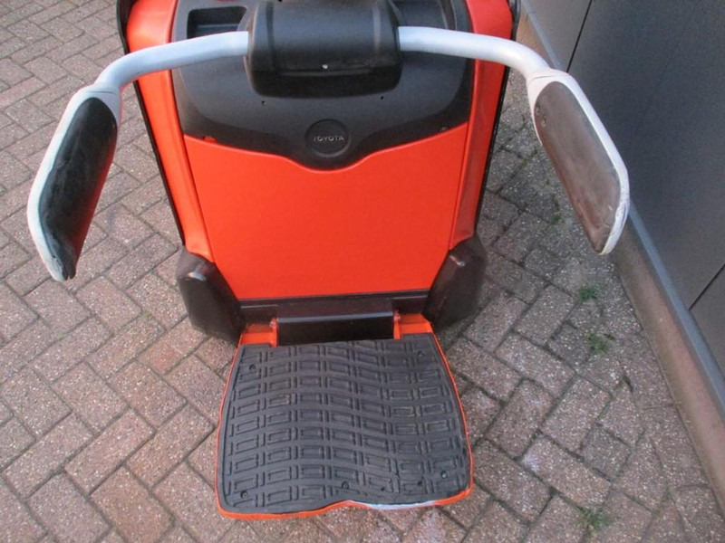 Toyota SPE200D - Παλετοφόρο: φωτογραφία 5 Toyota SPE200D - Παλετοφόρο: φωτογραφία 5