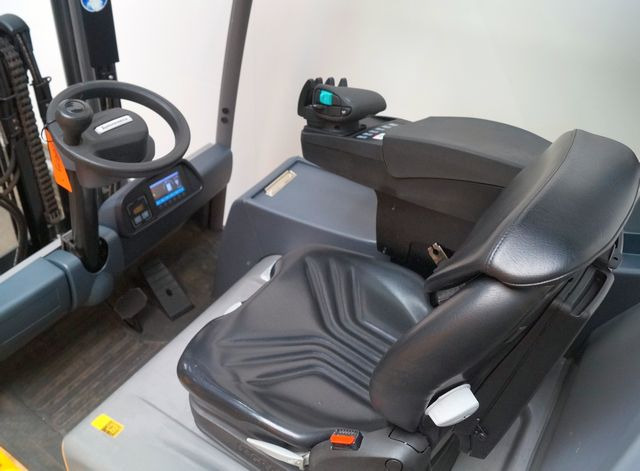 Jungheinrich EFG216 - Ηλεκτροκίνητο περονοφόρο: φωτογραφία 4 Jungheinrich EFG216 - Ηλεκτροκίνητο περονοφόρο: φωτογραφία 4