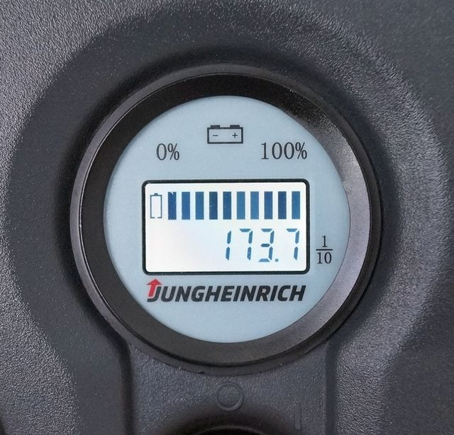 Jungheinrich EJC M10 - Μηχάνημα στοίβαξης: φωτογραφία 4 Jungheinrich EJC M10 - Μηχάνημα στοίβαξης: φωτογραφία 4