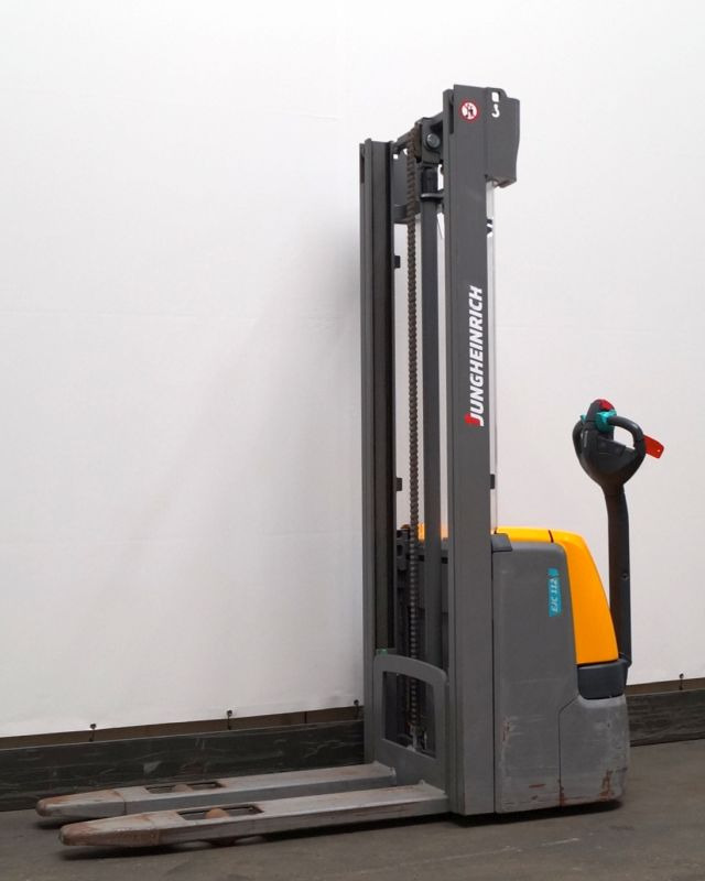 Jungheinrich EJC112 - Μηχάνημα στοίβαξης: φωτογραφία 1 Jungheinrich EJC112 - Μηχάνημα στοίβαξης: φωτογραφία 1