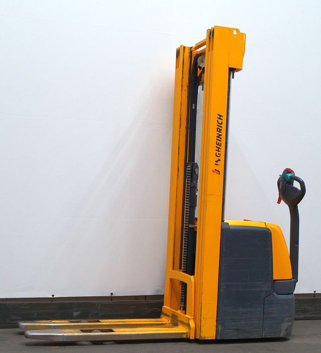 Jungheinrich EJC214 - Μηχάνημα στοίβαξης: φωτογραφία 1 Jungheinrich EJC214 - Μηχάνημα στοίβαξης: φωτογραφία 1