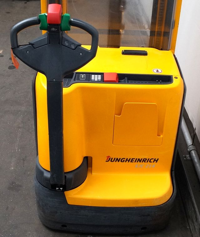 Jungheinrich EJC214 - Μηχάνημα στοίβαξης: φωτογραφία 3 Jungheinrich EJC214 - Μηχάνημα στοίβαξης: φωτογραφία 3