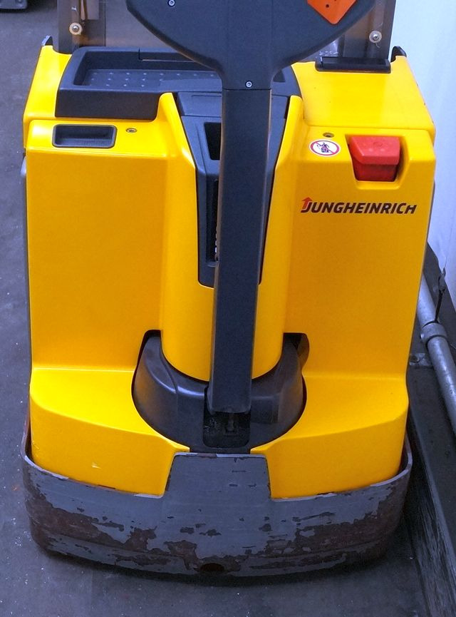 Jungheinrich EJD220 - Μηχάνημα στοίβαξης: φωτογραφία 3 Jungheinrich EJD220 - Μηχάνημα στοίβαξης: φωτογραφία 3
