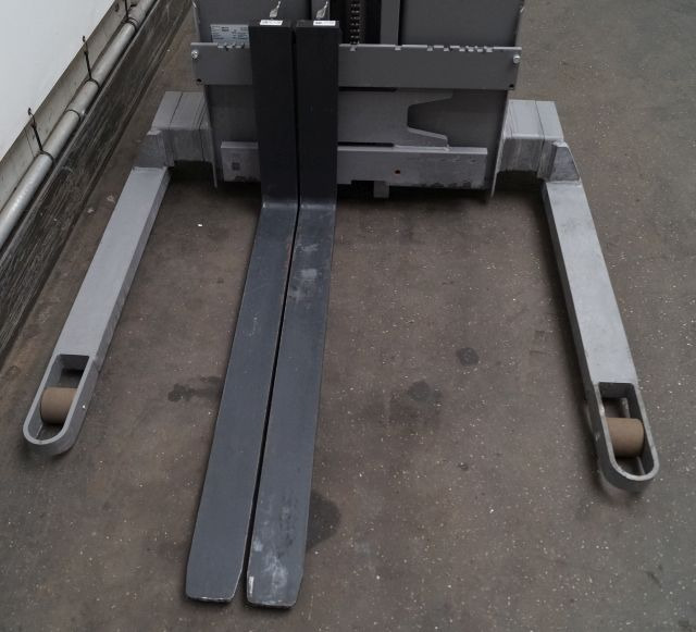Jungheinrich EMC B10 - Μηχάνημα στοίβαξης: φωτογραφία 5 Jungheinrich EMC B10 - Μηχάνημα στοίβαξης: φωτογραφία 5