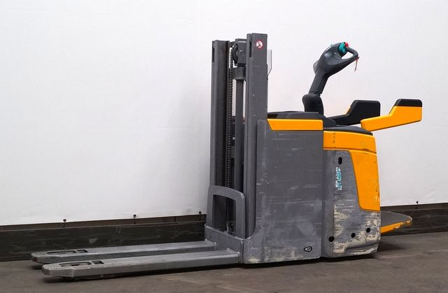 Jungheinrich ERD220 - Μηχάνημα στοίβαξης: φωτογραφία 1 Jungheinrich ERD220 - Μηχάνημα στοίβαξης: φωτογραφία 1