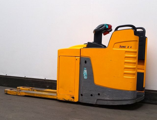 Jungheinrich ERE225 - Παλετοφόρο: φωτογραφία 2 Jungheinrich ERE225 - Παλετοφόρο: φωτογραφία 2