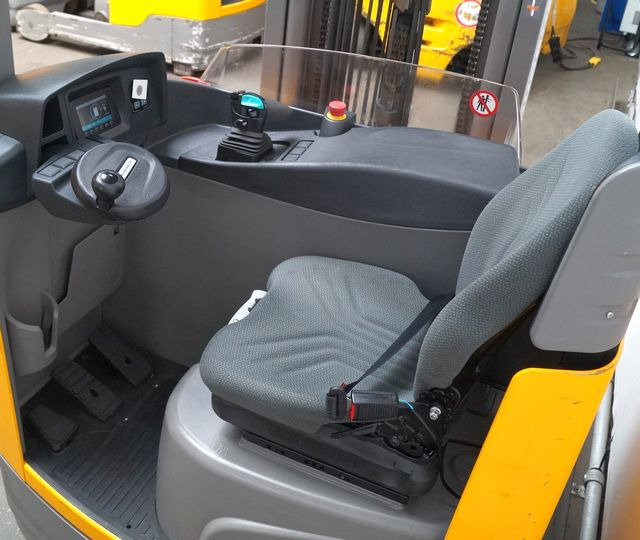 Jungheinrich ETV214 - Ανυψωτικό στενών δρόμων: φωτογραφία 3 Jungheinrich ETV214 - Ανυψωτικό στενών δρόμων: φωτογραφία 3