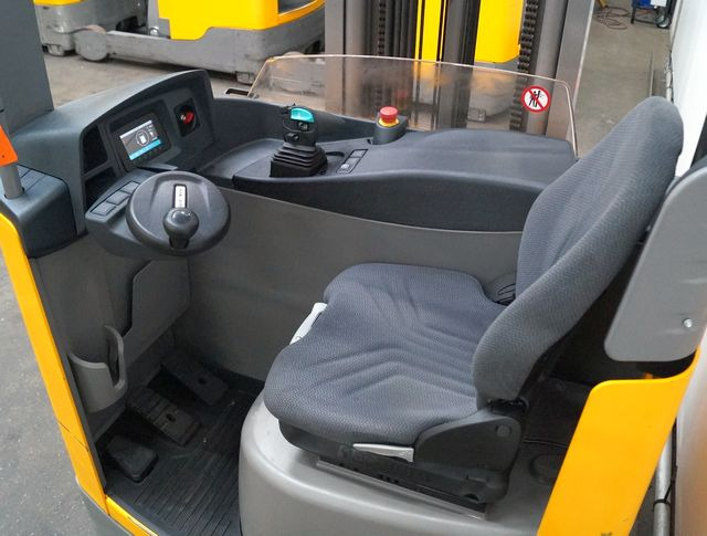 Jungheinrich ETV214 - Ανυψωτικό στενών δρόμων: φωτογραφία 3 Jungheinrich ETV214 - Ανυψωτικό στενών δρόμων: φωτογραφία 3