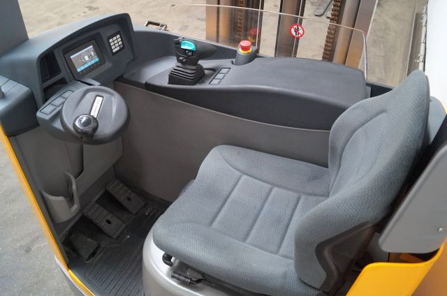 Jungheinrich ETV214 - Ανυψωτικό στενών δρόμων: φωτογραφία 3 Jungheinrich ETV214 - Ανυψωτικό στενών δρόμων: φωτογραφία 3