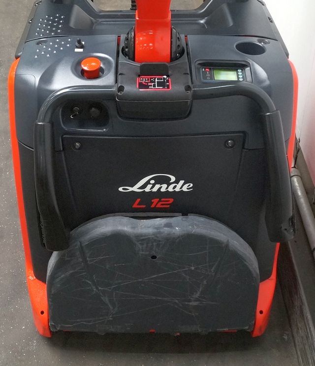 Linde L12AP - Μηχάνημα στοίβαξης: φωτογραφία 4 Linde L12AP - Μηχάνημα στοίβαξης: φωτογραφία 4