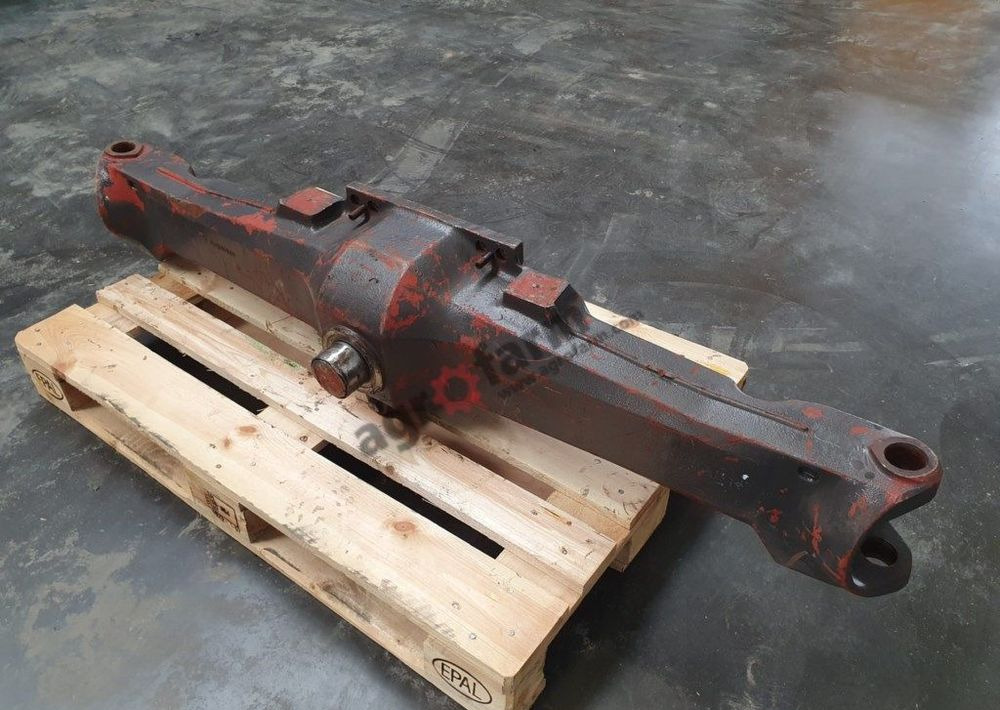 OBUDOWA MOSTU MASSEY 8110 8120 8130 3645 3429949R3 - Μετάδοσης κίνησης: φωτογραφία 1 OBUDOWA MOSTU MASSEY 8110 8120 8130 3645 3429949R3 - Μετάδοσης κίνησης: φωτογραφία 1