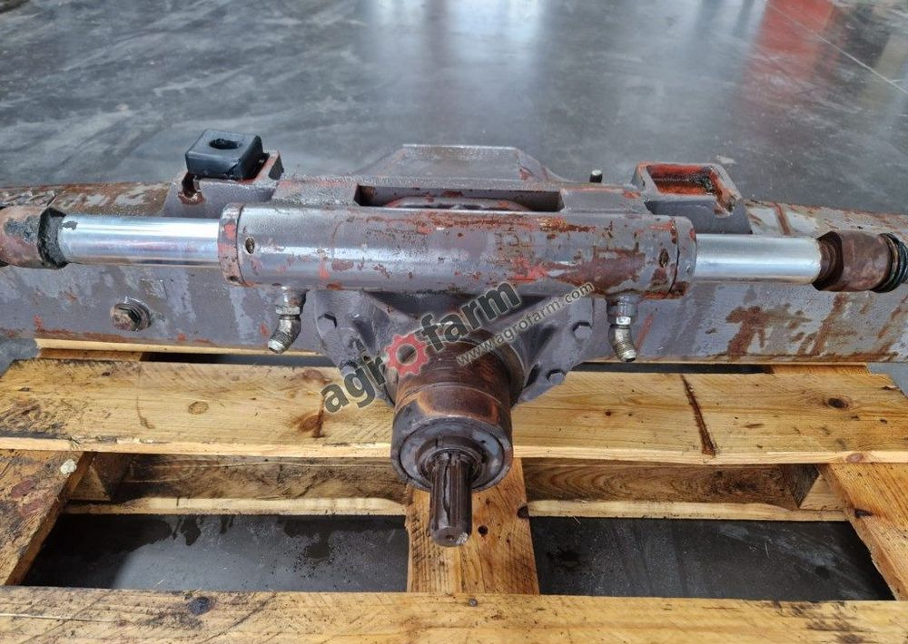 Przedni most Massey Ferguson 3610 - Μετάδοσης κίνησης: φωτογραφία 3 Przedni most Massey Ferguson 3610 - Μετάδοσης κίνησης: φωτογραφία 3