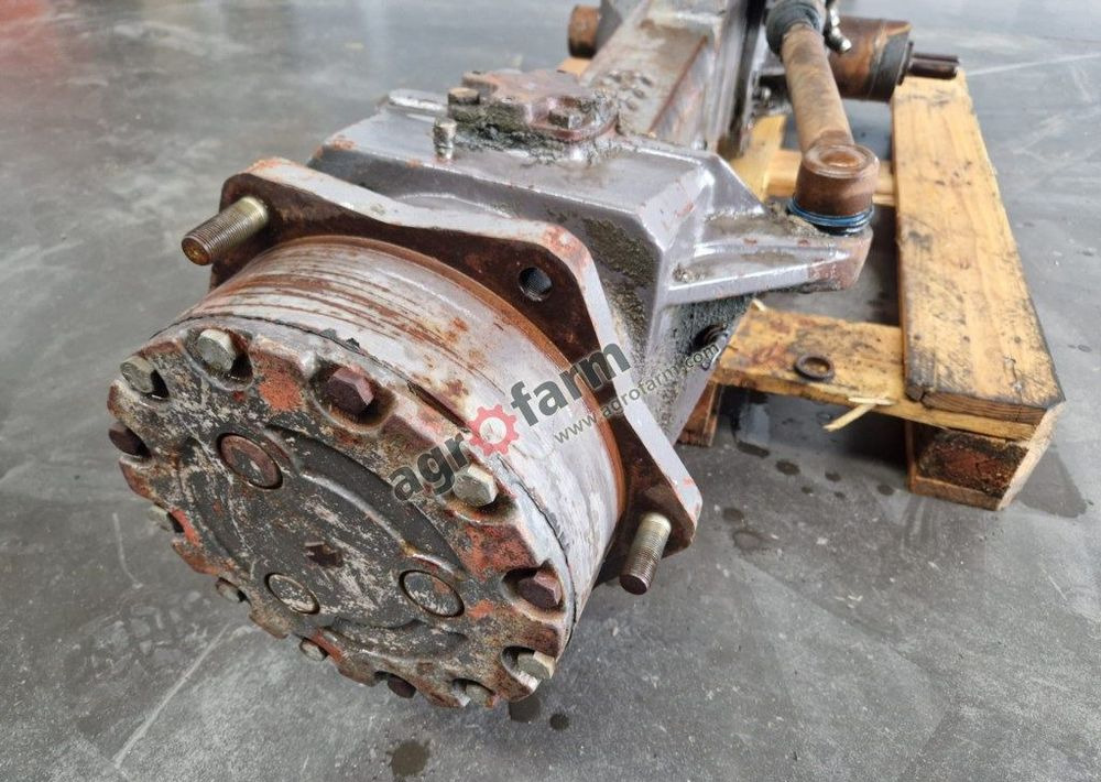 Przedni most Massey Ferguson 3610 - Μετάδοσης κίνησης: φωτογραφία 2 Przedni most Massey Ferguson 3610 - Μετάδοσης κίνησης: φωτογραφία 2