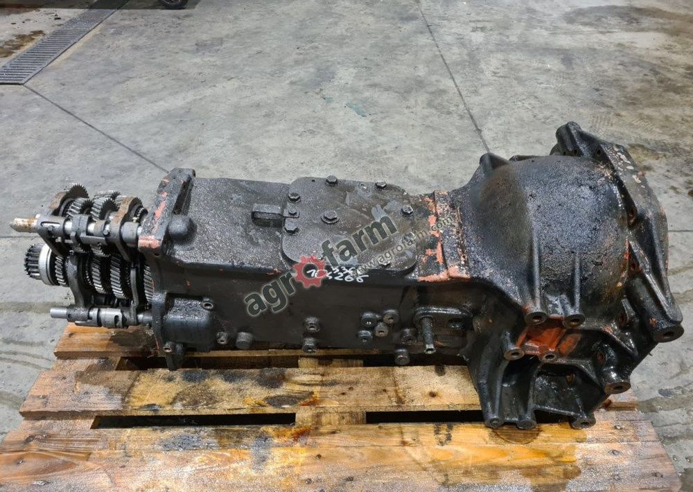 Skrzynia biegów Deutz Fahr Agroplus 70 0104639020 - Κιβώτιο ταχυτήτων: φωτογραφία 3 Skrzynia biegów Deutz Fahr Agroplus 70 0104639020 - Κιβώτιο ταχυτήτων: φωτογραφία 3