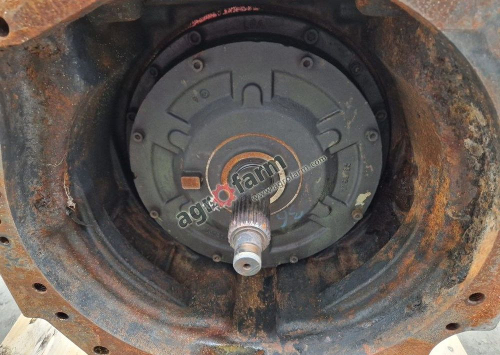 Skrzynia biegów Massey Ferguson 5435 - Κιβώτιο ταχυτήτων: φωτογραφία 4 Skrzynia biegów Massey Ferguson 5435 - Κιβώτιο ταχυτήτων: φωτογραφία 4